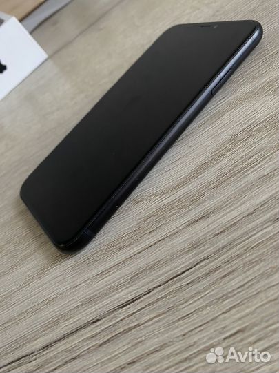 Телефон iPhone Xr