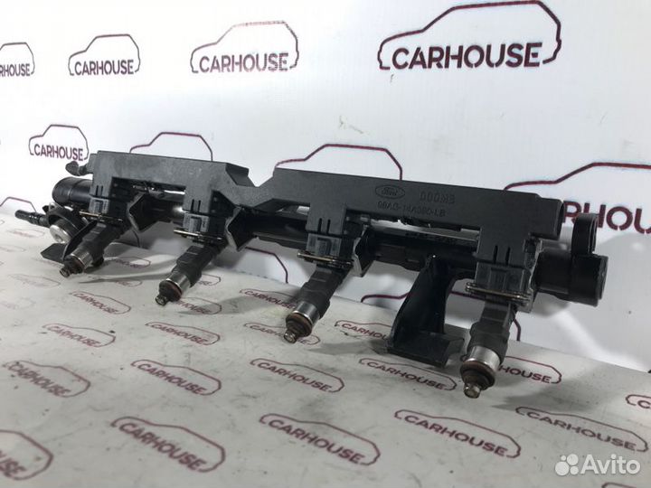 Рампа с форсунками Ford Focus 3 1.6 pnda