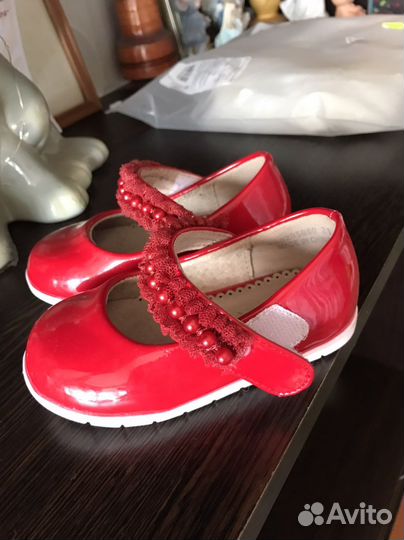 Продам туфельки