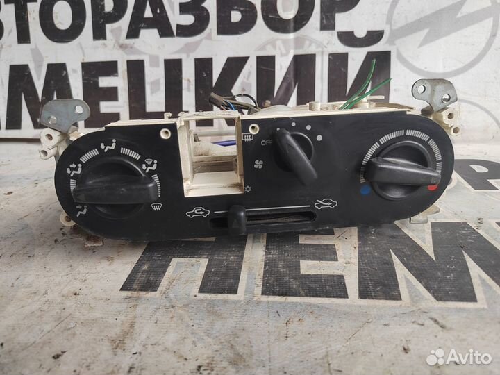 Климат-контроль Mitsubishi Pajero Sport 1