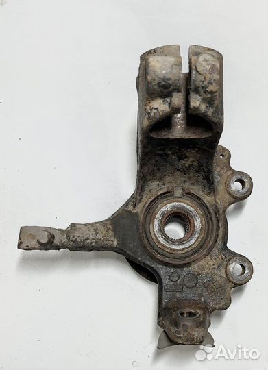 Поворотный кулак передний Ford Focus 2 (1.8 )