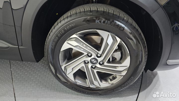 Hyundai Santa Fe 2.5 AMT, 2022, 52 650 км