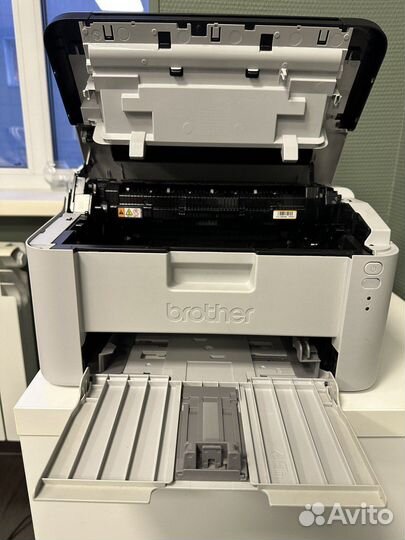 Принтер лазерный черно белый