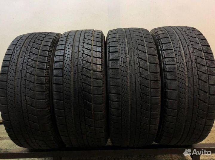 Bridgestone Blizzak VRX 225/55 R17 98W