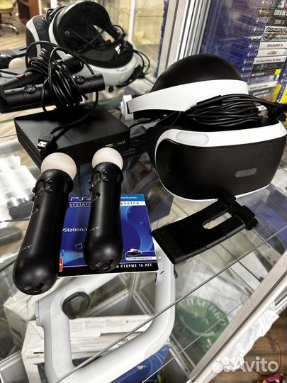 Sony vr v2 ps4 + 2 move