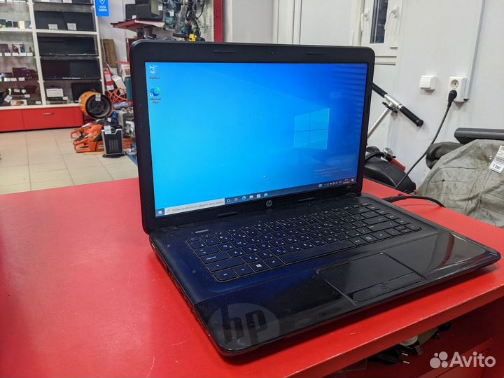 Ноутбук HP 2000