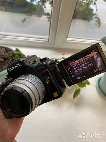 Panasonic GH2 + объектив Zonlai 22 mm f 1.8