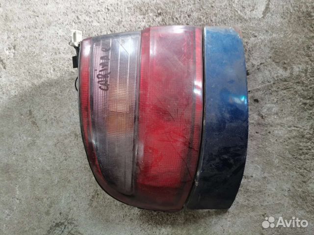 Фонарь Toyota carina e