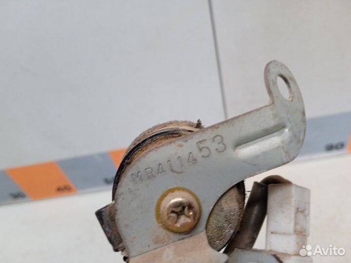 Динамик Mitsubishi Pajero 3 3.5 2000