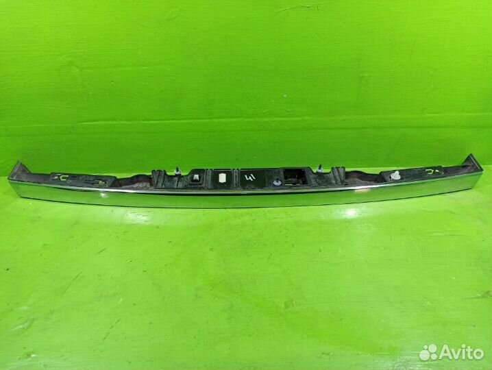 Накладка крышки багажника Bmw 7 F01/02 N63B44A