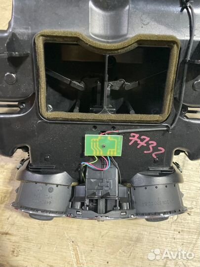 Воздуховод печки Mercedes-Benz Clk-Class C209