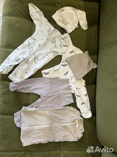 Одежда для новорожденных 50-56 пакетом
