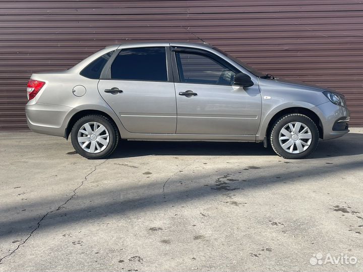 LADA Granta 1.6 МТ, 2019, 63 300 км