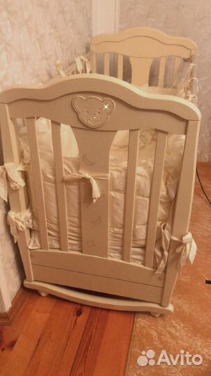 Кроватка детская
