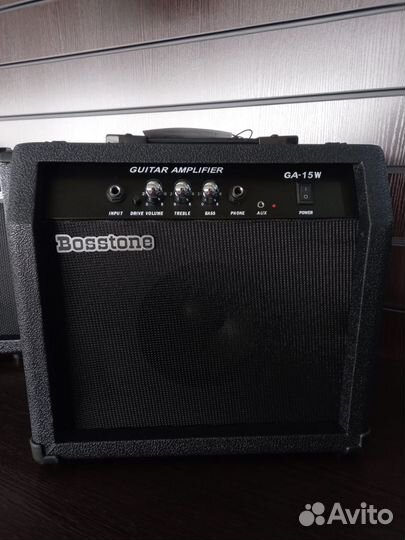 Комбоусилитель гитарный Ga-15W Black, Bosstone