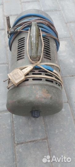 Зарядное устройство