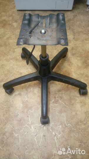 Станина с гидравликой к комп.креслу