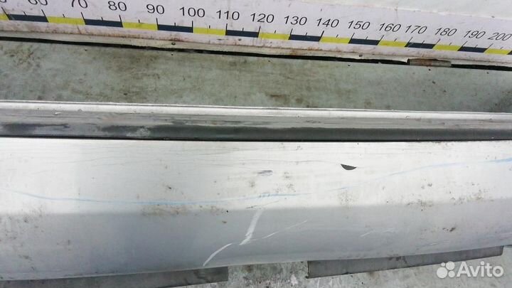 Бампер задний Kia Carnival