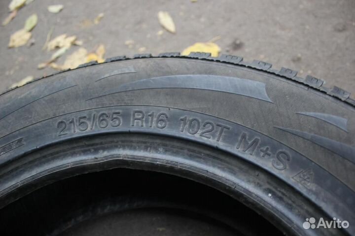 Vredestein ArcTrac 215/65 R16