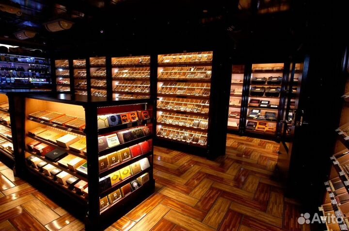 Продам табачный магазин с аксессуарами для вейпов