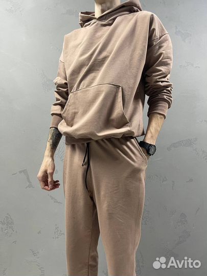 Спортивный костюм мужской новый