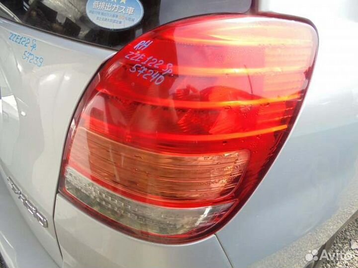 Стоп правый Toyota Corolla Spacio ZZE122 1ZZ-FE