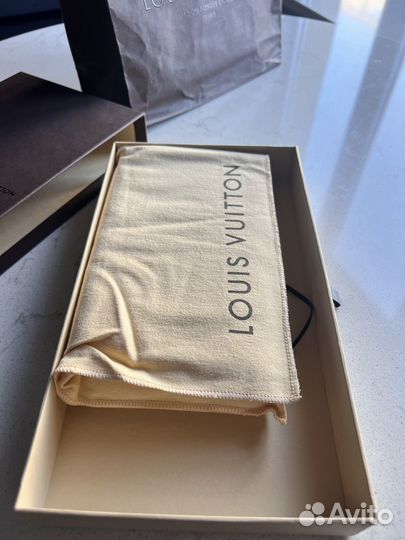 Louis vuitton портмоне