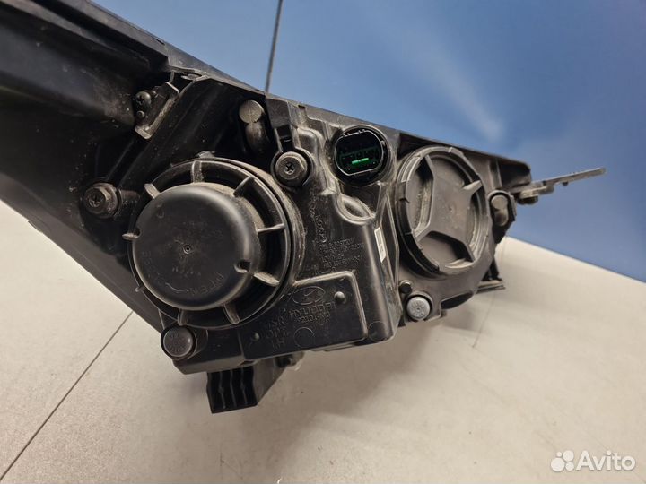 Фара левая Hyundai Creta 2016