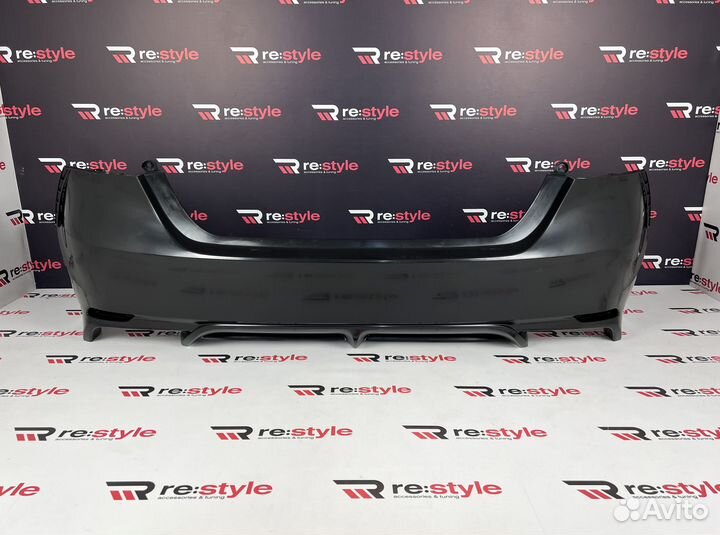 Бампер задний Toyota Camry 70 American стиль
