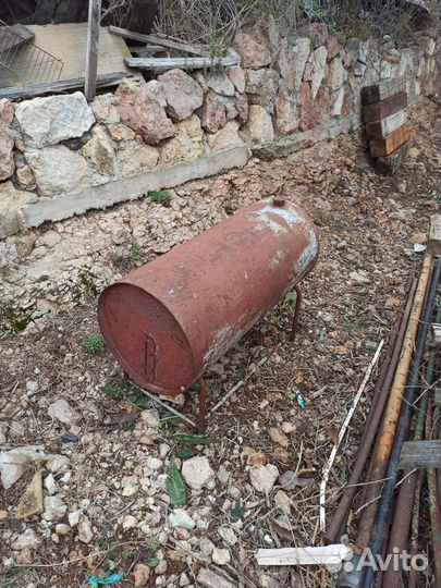 Ёмкости металлические,пищевая нержавейка,шкаф мет