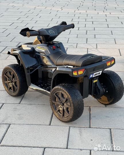 Детский квадроцикл на аккумуляторе