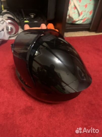 Шлем и держатель для машыны
