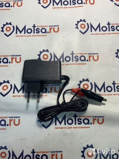 Зарядное устройство для аккумуляторов 12 В, 2,5-20