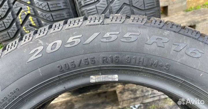 Pirelli Winter 210 SnowControl Serie III 205/55 R16