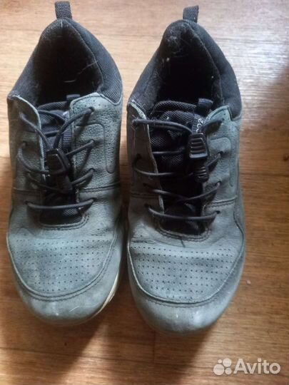Кроссовки детские
