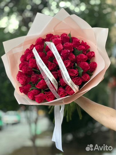 51 роза 3200