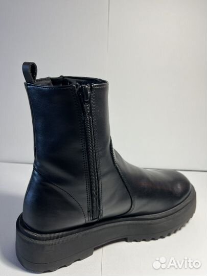 Zara оригинал Ботинки 36