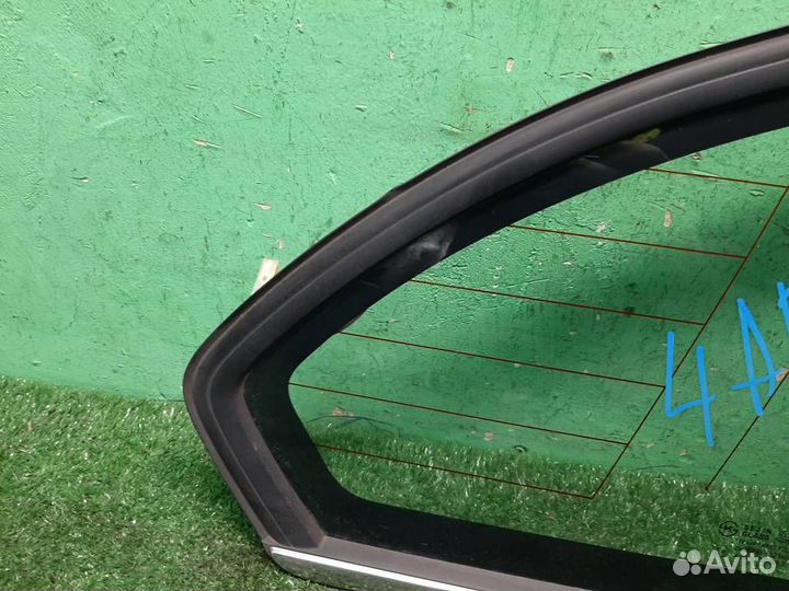 Стекло багажника правое Chevrolet Captiva 2008