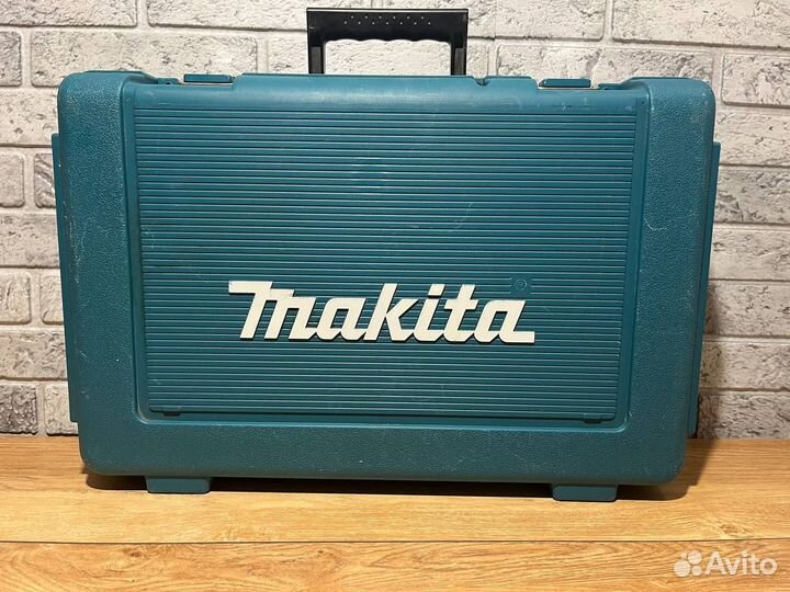 Шуруповерт Makita DDF453SYE в кейсе