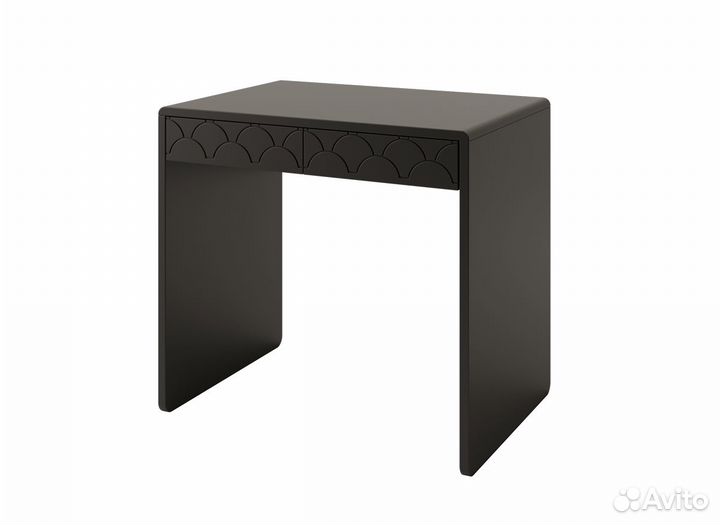 Письменный стол