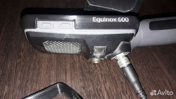 Бампер-чехол на Equinox 600