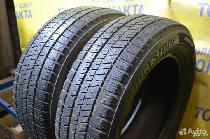 Bridgestone Blizzak VRX2 215/60 R16