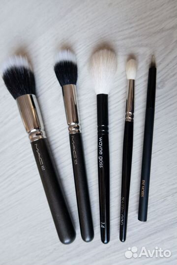 Кисти MAC, Rae Morris