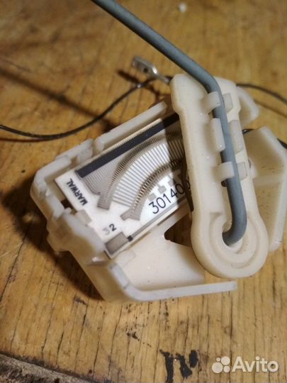 Датчик уровня топлива Peugeot 206