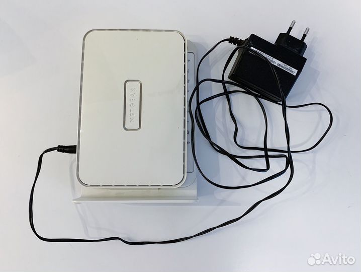 Wi-fi роутер Netgear wnr2200