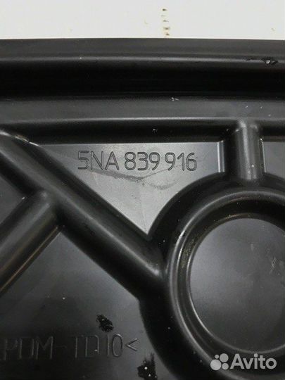 Накладка двери Volkswagen Tiguan 2 2019