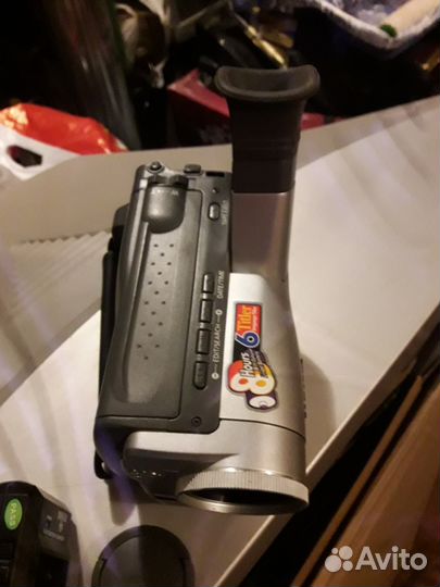 Видеокамера samsung профессиональная (обмен)