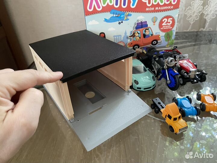 Игрушки для мальчика пакетом машинки