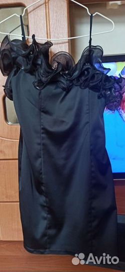 Платье вечернее