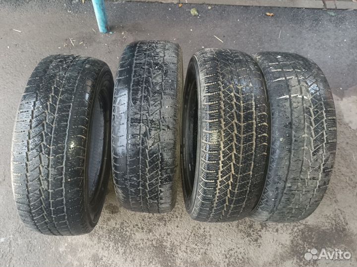 DoubleStar Landsman 205/65 R15 94T